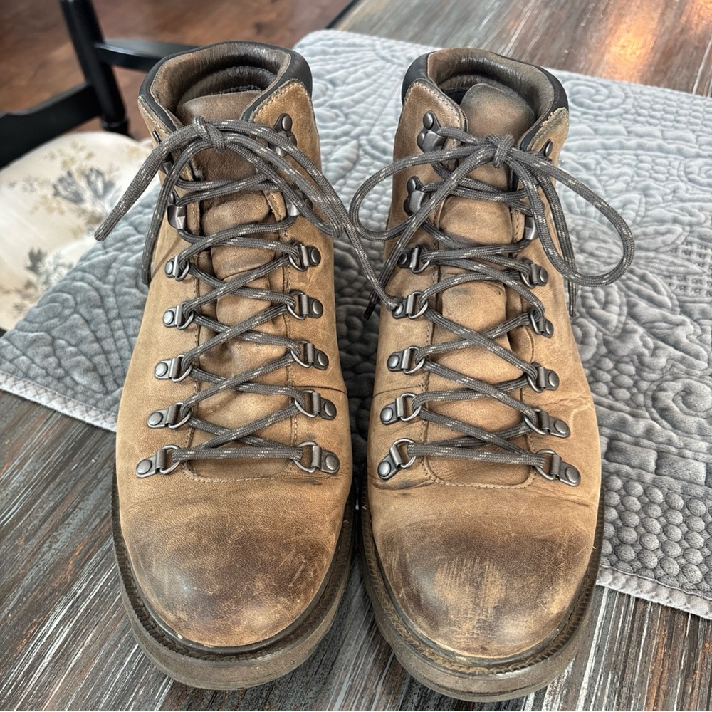 SOREL Mens Waterproof Madison Hiker Boot Sz 9.5 Leather Ortholite Footbed
